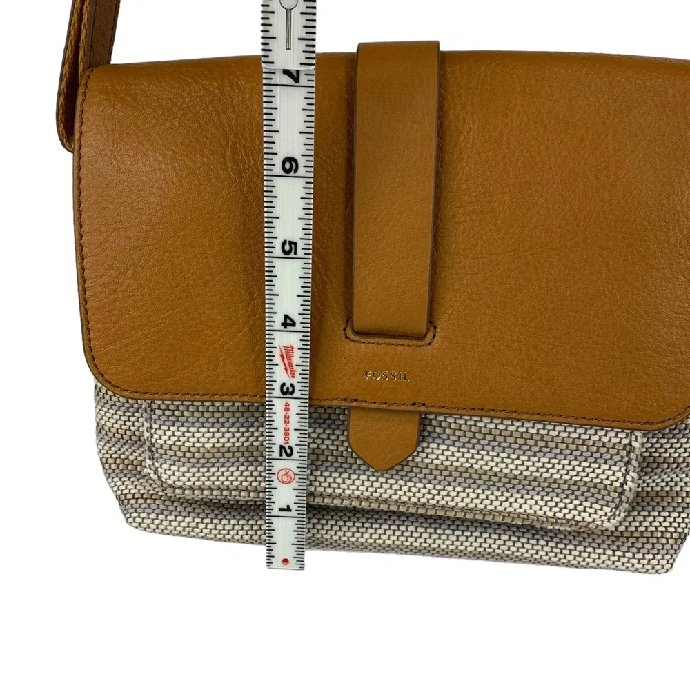 Fossil Kinley Small Crossbody Neutral Stripe - Picture 5 of 8